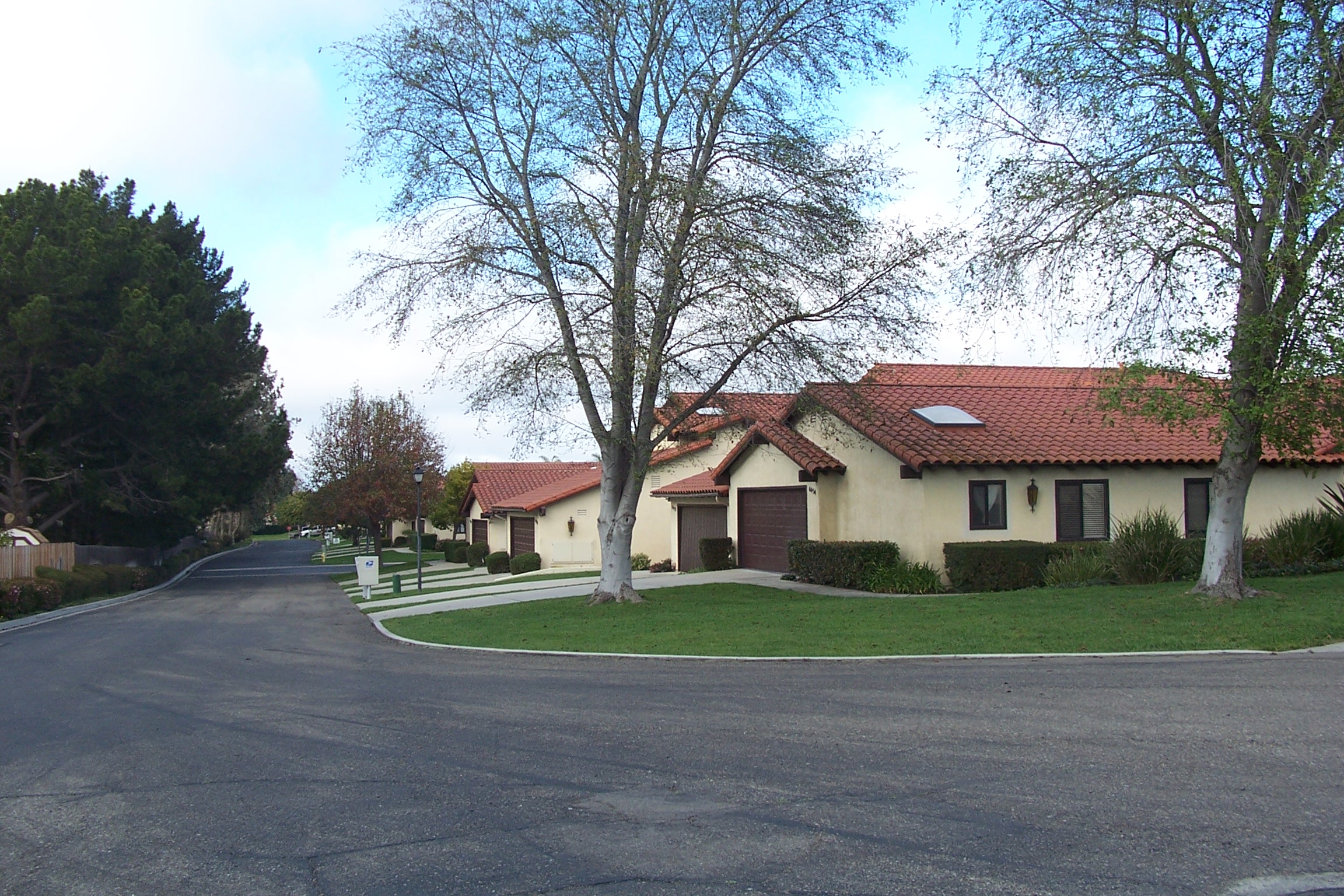 Foxenwood Condos