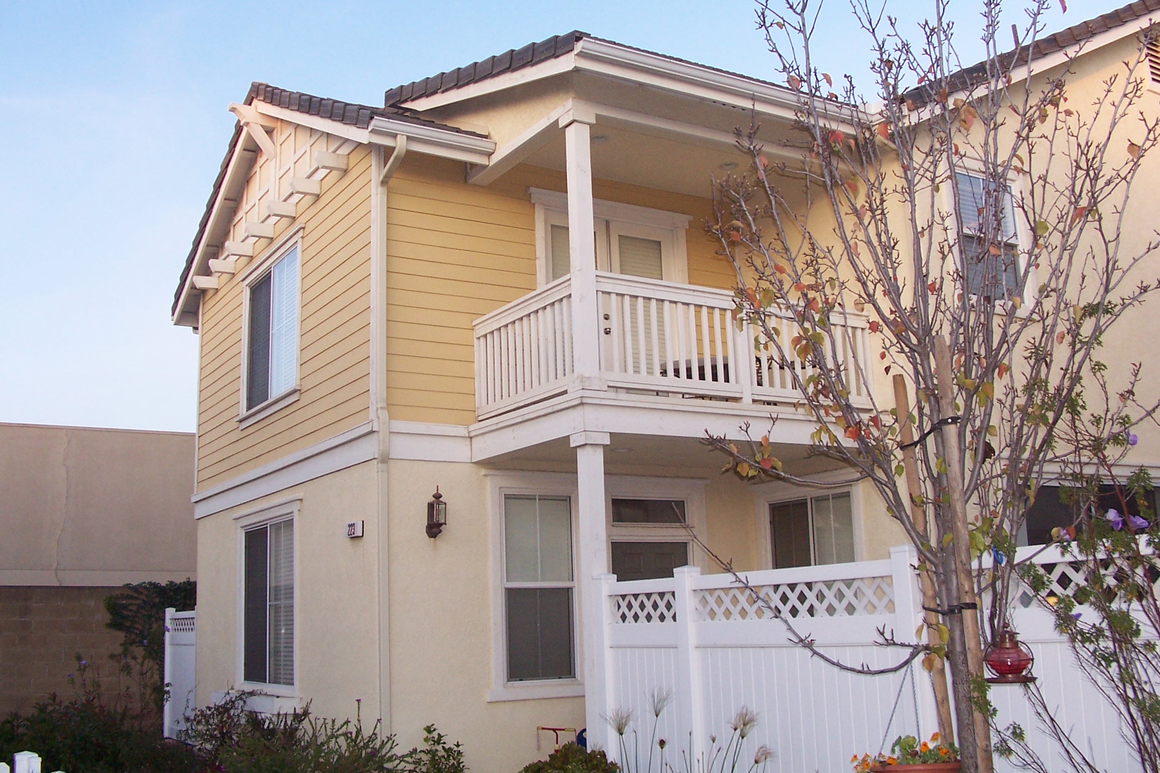 Townhome in Gated Arborwalk Community in Santa Maria CA